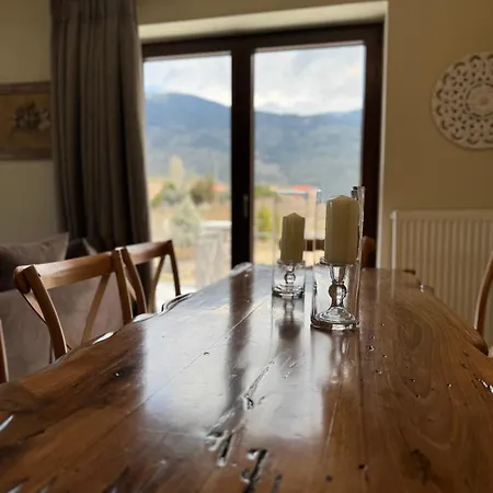 Kallisto Villa *